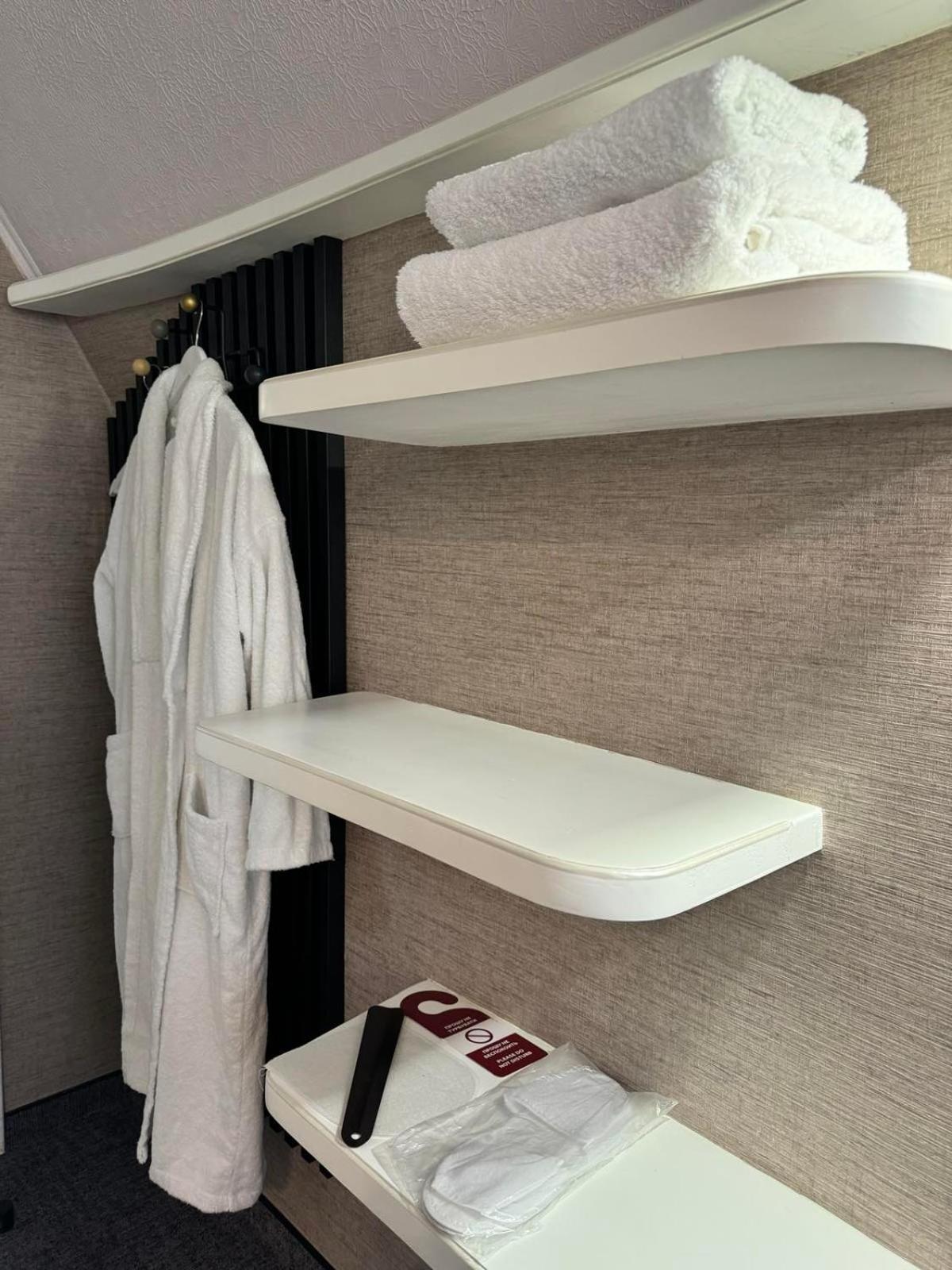 Hotel Veles Zolotonosha Εξωτερικό φωτογραφία