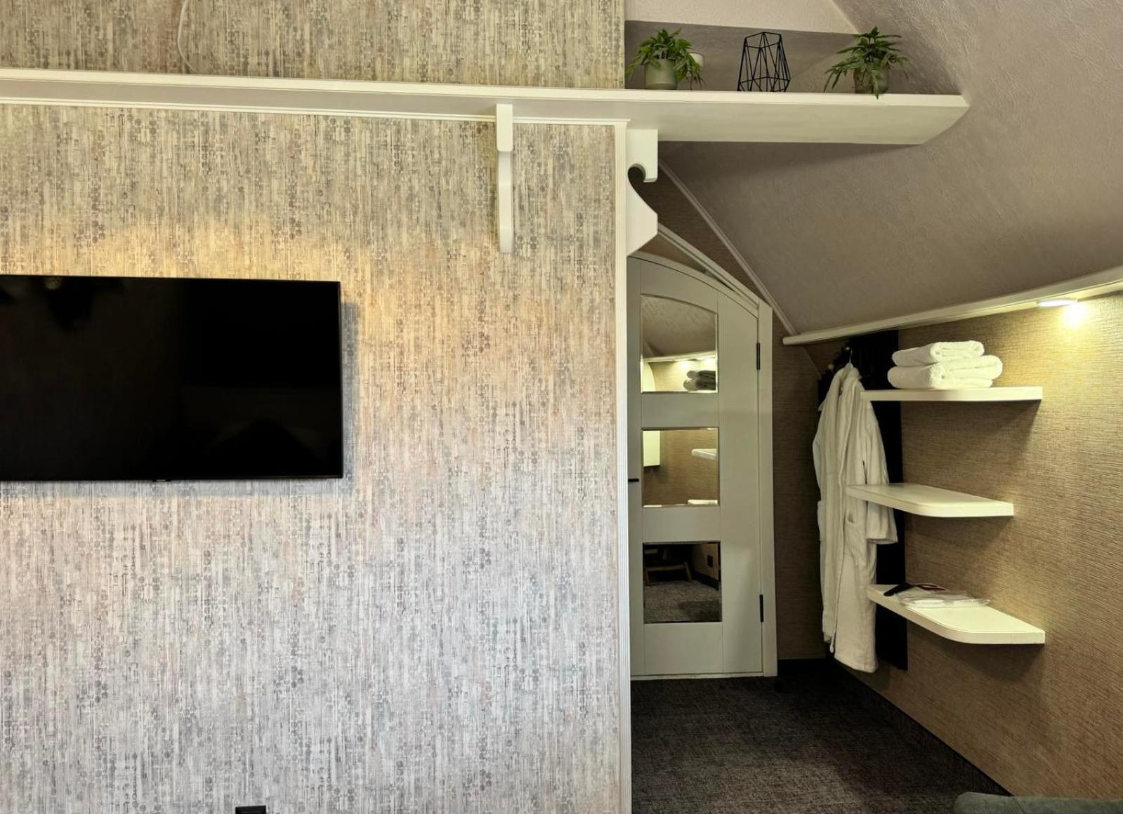 Hotel Veles Zolotonosha Εξωτερικό φωτογραφία