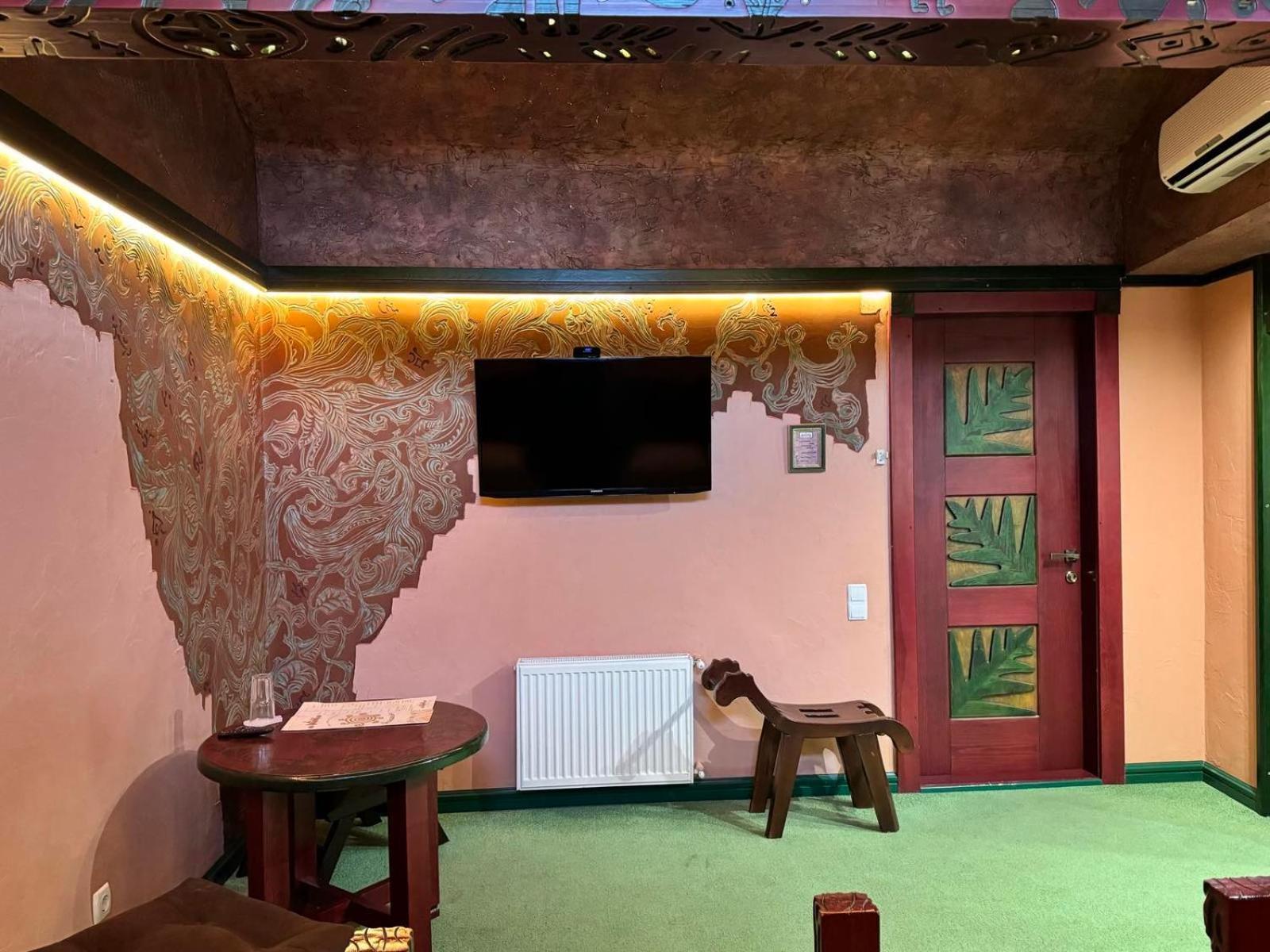 Hotel Veles Zolotonosha Εξωτερικό φωτογραφία