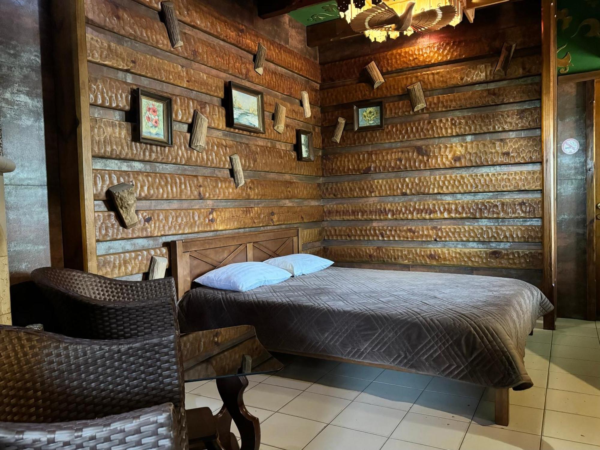 Hotel Veles Zolotonosha Εξωτερικό φωτογραφία